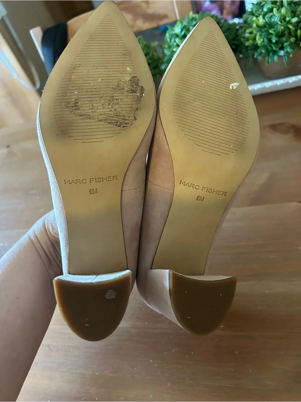 Marc Fisher Claire Heels, Light Natural Genuine Suede Pumps, Block Heel Size 6